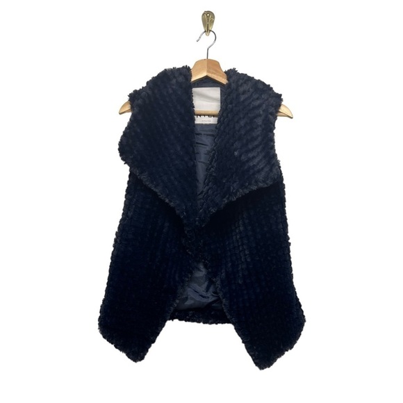ANTHROPOLOGIE NVLT Navy Fur Vest - Picture 5 of 10